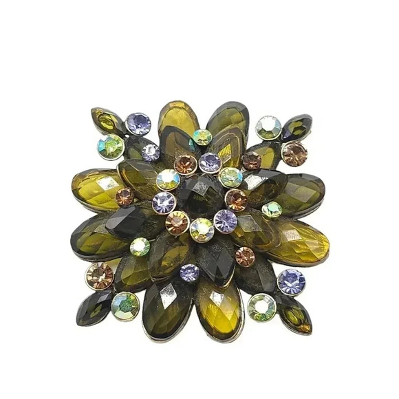 Green Aurora Borealis Prystal Brooch Pin Gold Tone Vintage FOR REPAIR - Picture 1 of 4